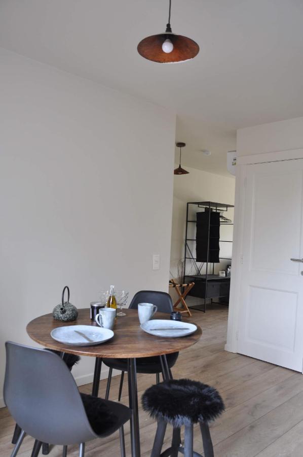 Bed En Bezem Bed & Breakfast Laarne Екстериор снимка