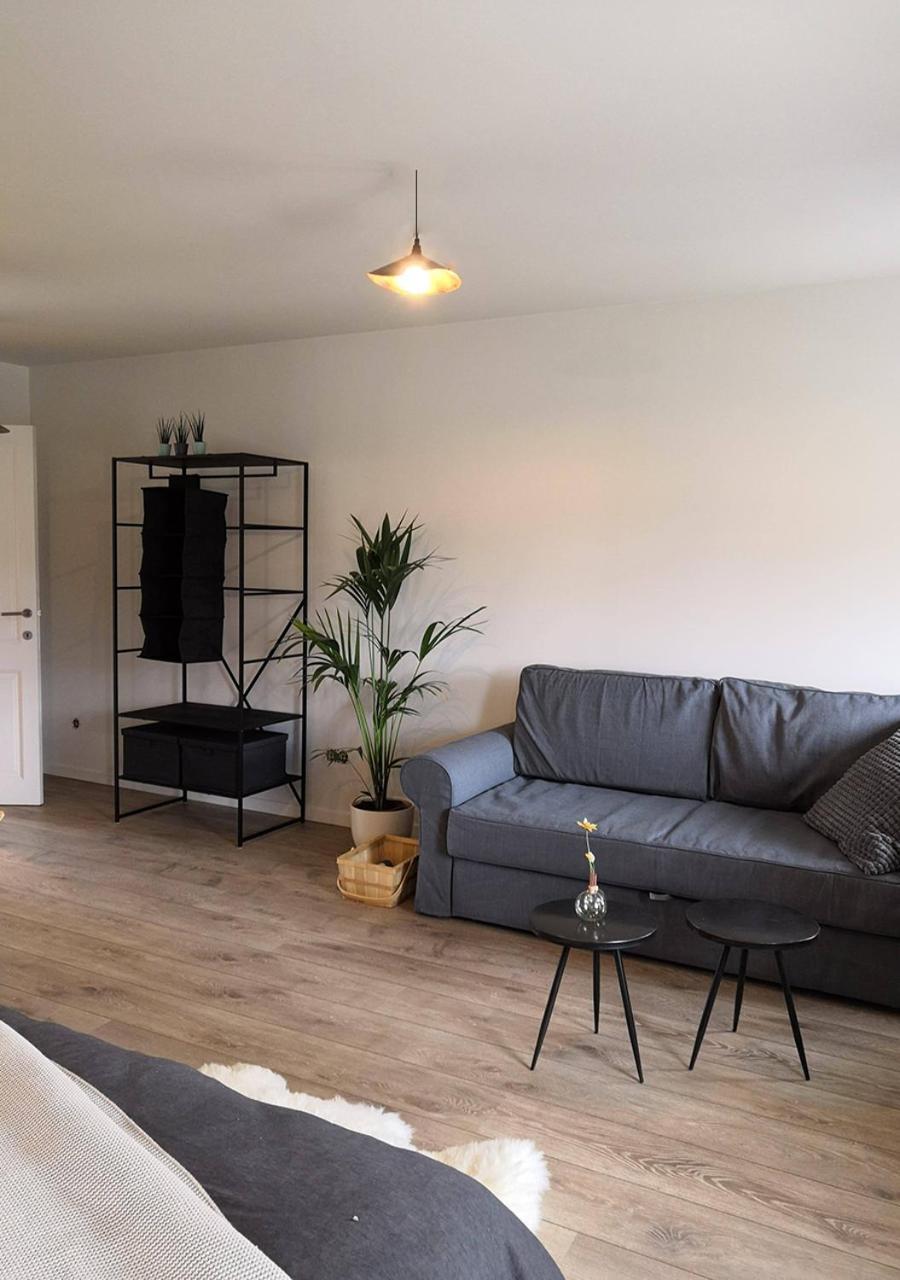 Bed En Bezem Bed & Breakfast Laarne Екстериор снимка